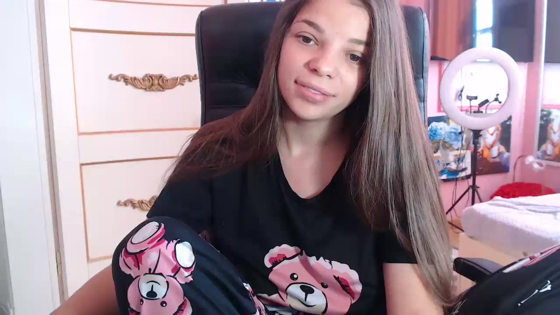 LikaOhh video thumbnail
