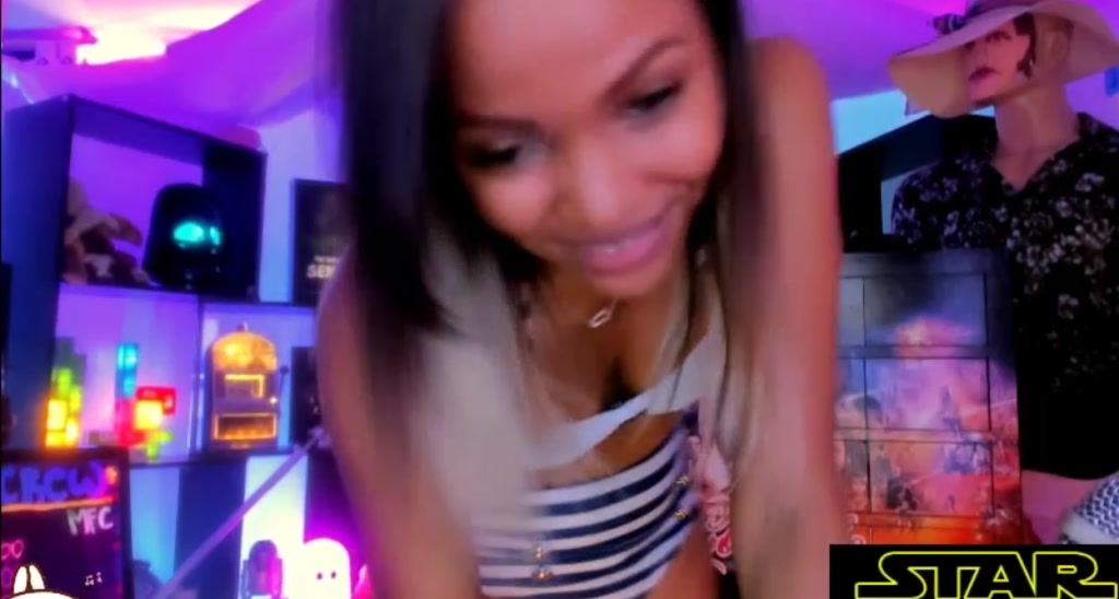 LinaAwesome video thumbnail