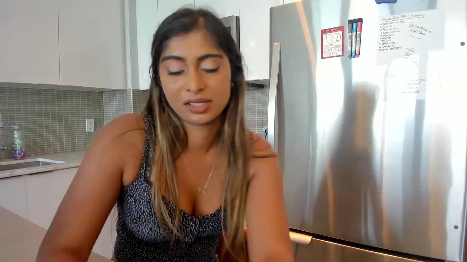 Missrinaroxx video thumbnail