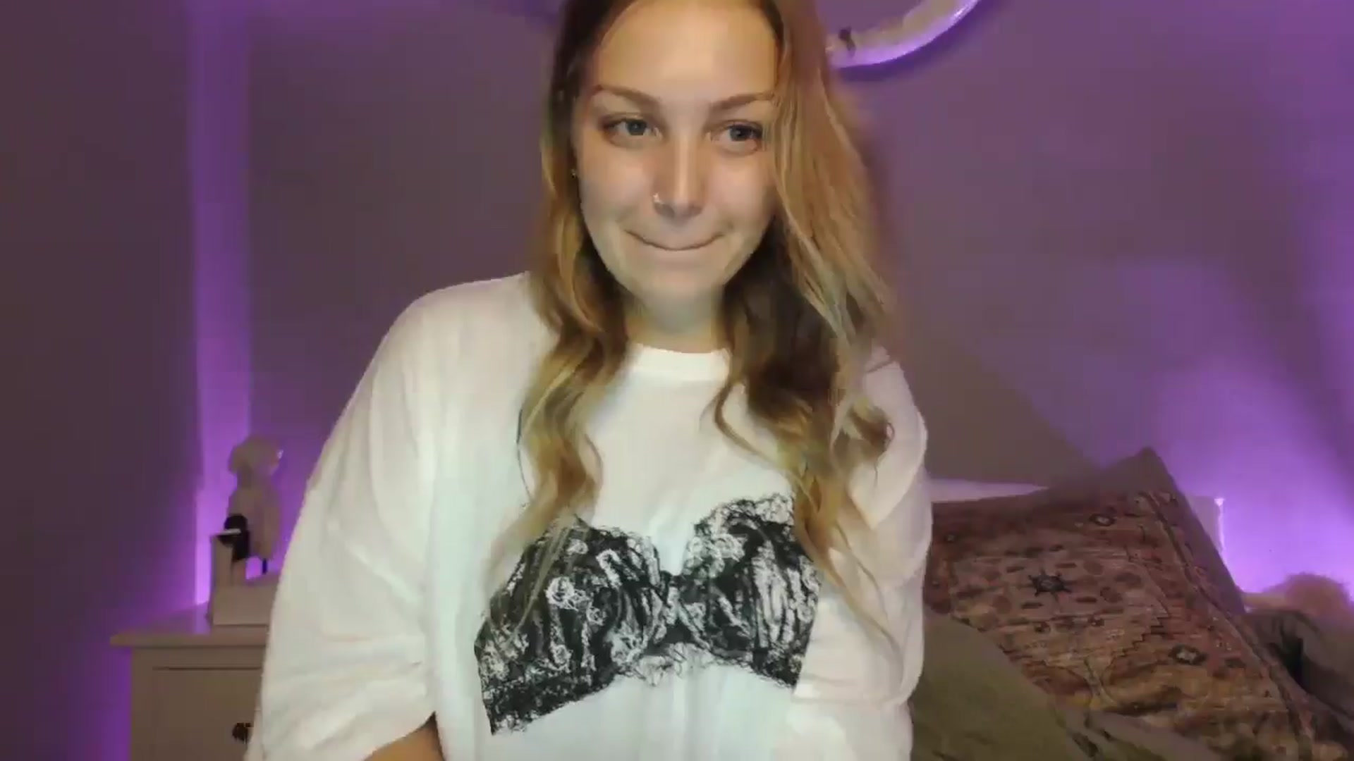 Lovelyleah video thumbnail