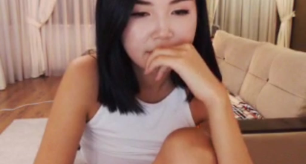 ItsMeMina video thumbnail