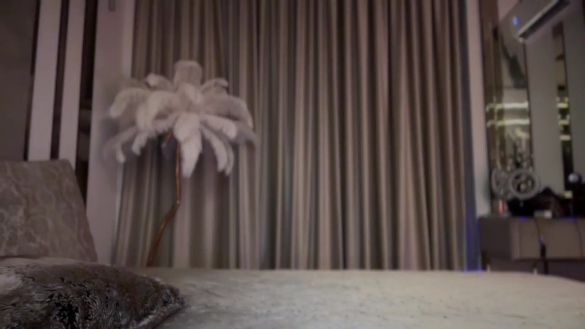 UGLYGIRL_ video thumbnail