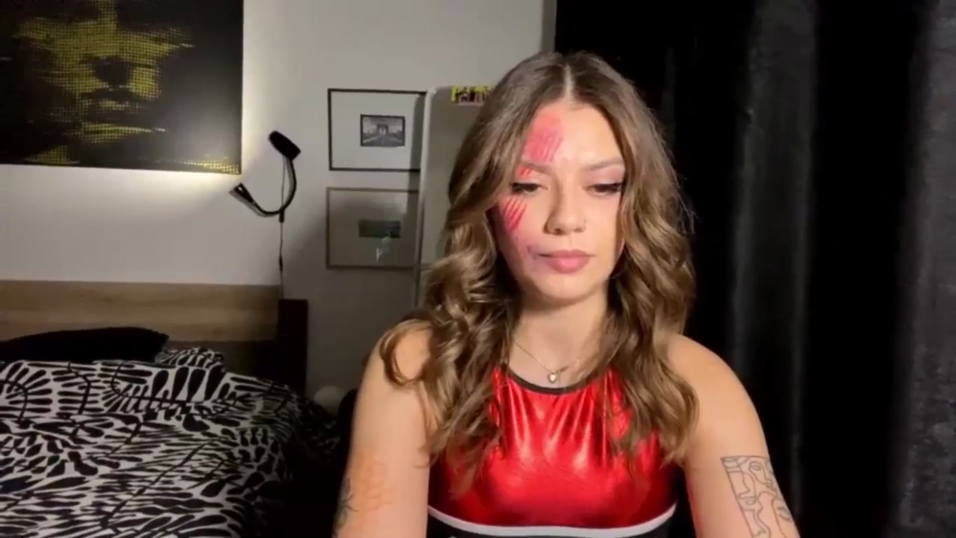 RiriBee video thumbnail