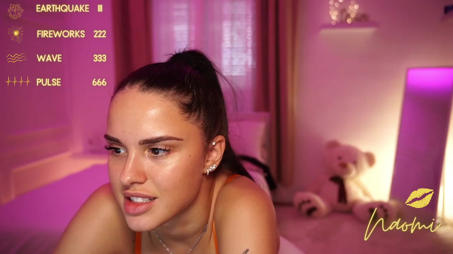 cinnabellee video thumbnail