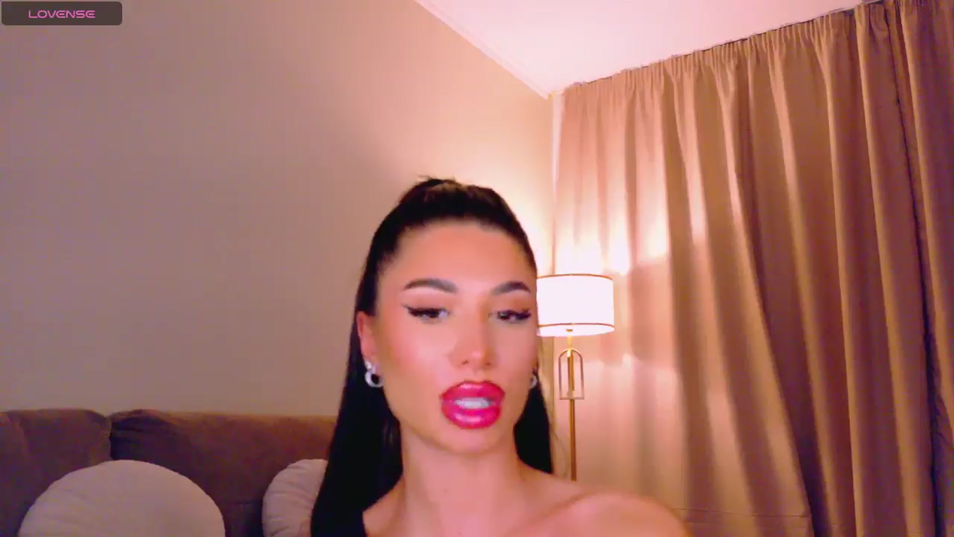 QueenANNYA video thumbnail