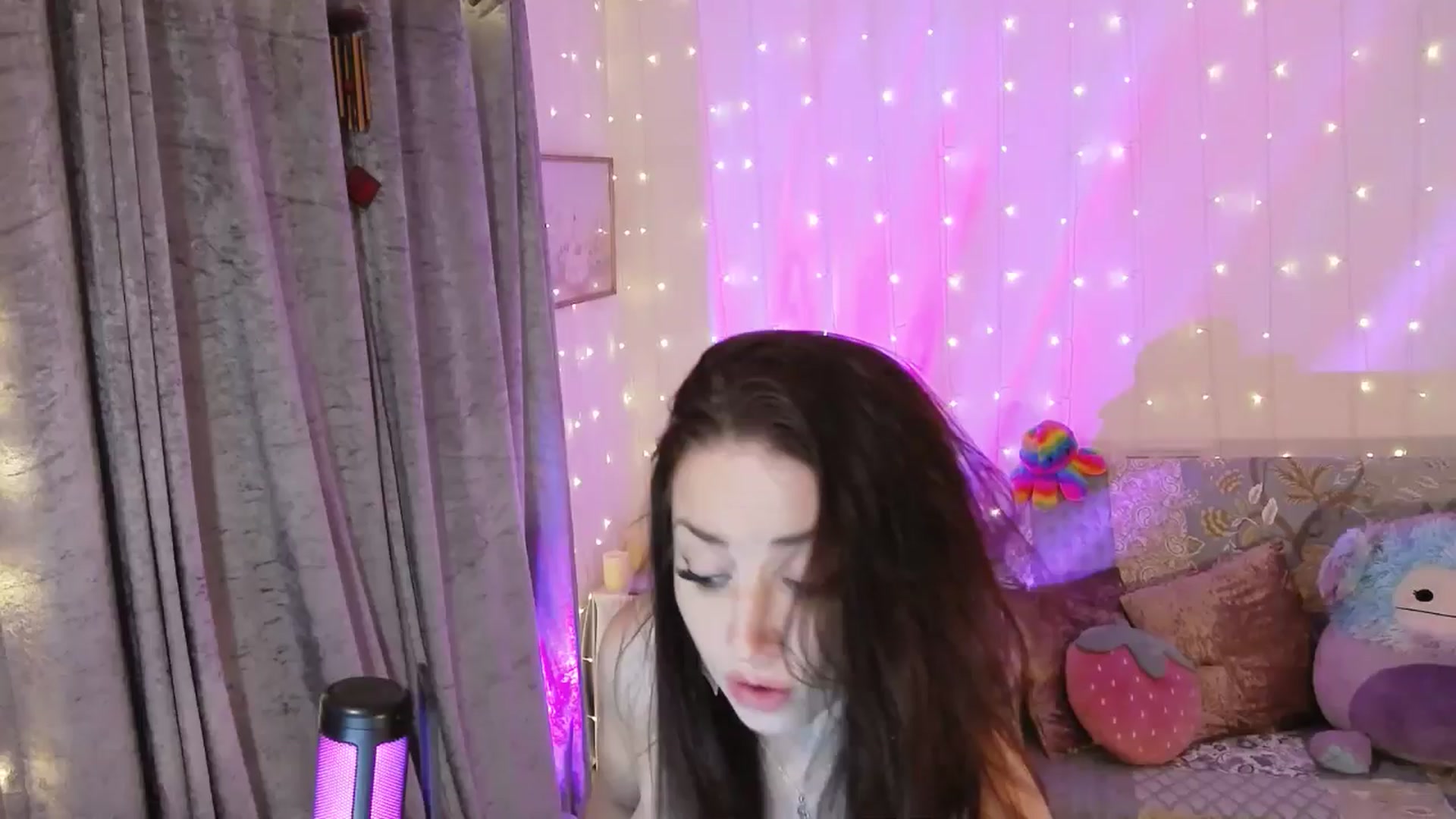 Charlotte_UK video thumbnail