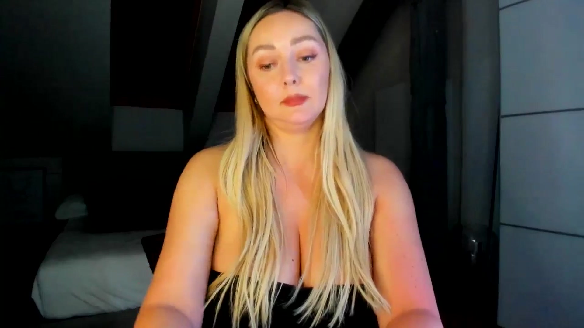 Mi_Ha video thumbnail