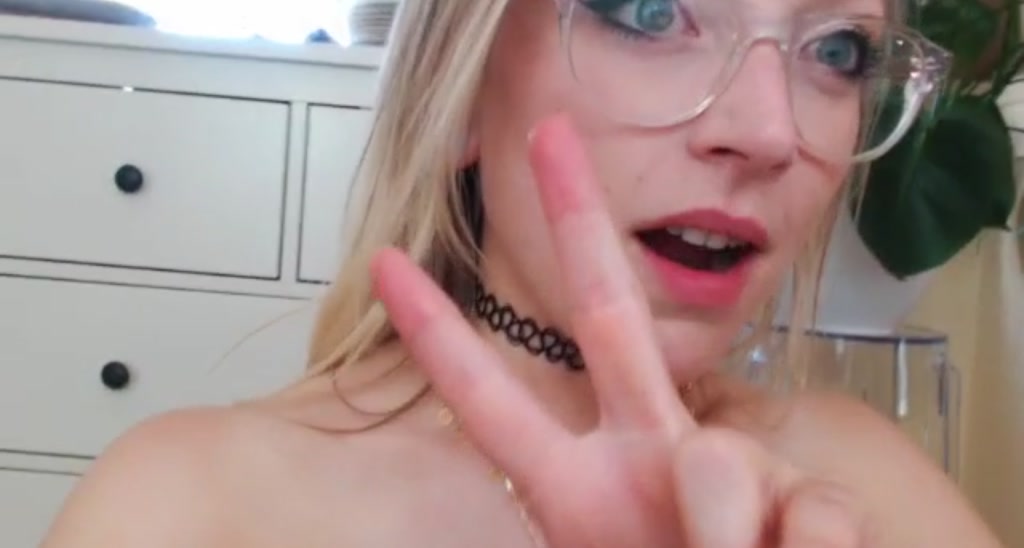 KatieBelle video thumbnail