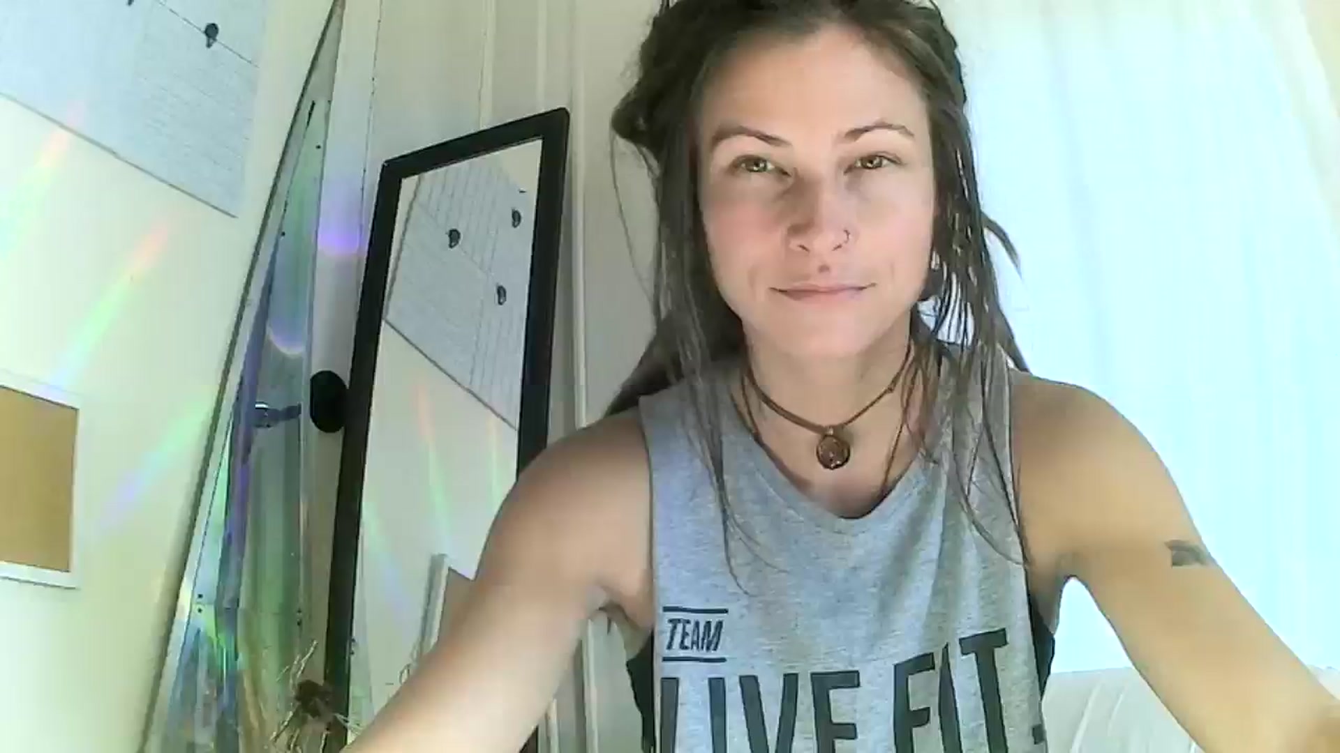 HugDealerrrr video thumbnail