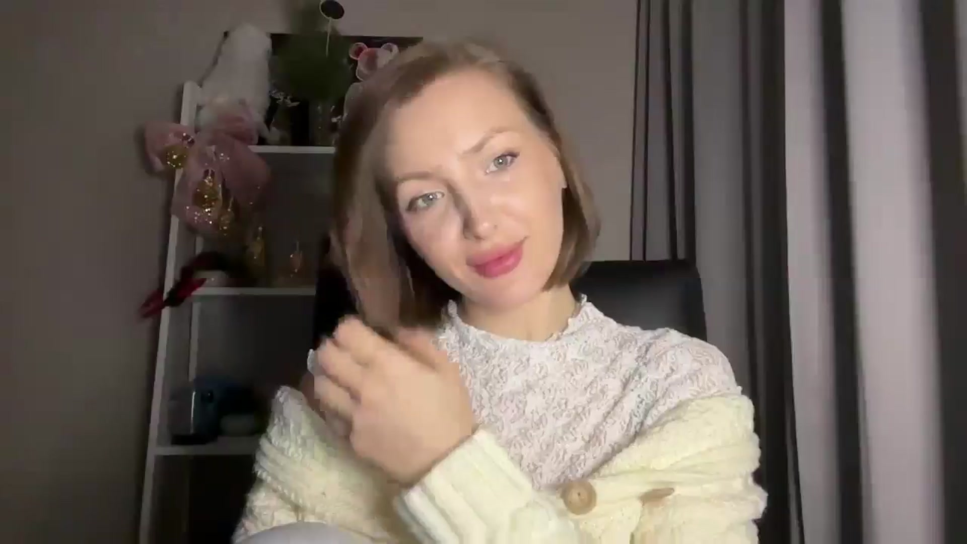 Di_Pearl video thumbnail