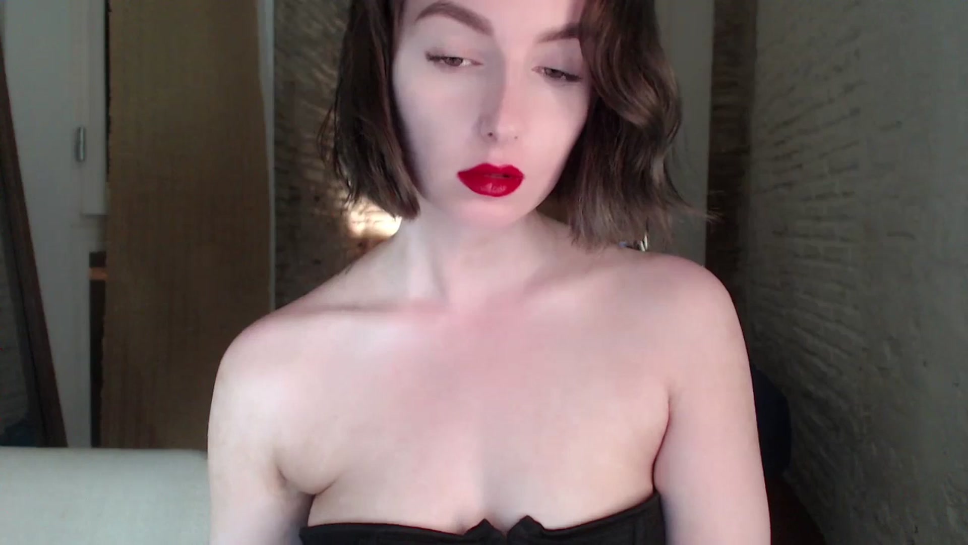 Red_Lips_Girl video thumbnail