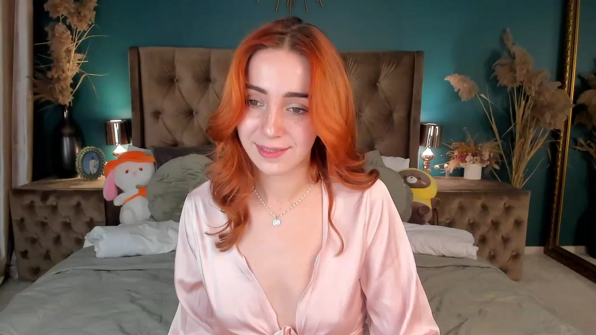 ElsaYoung video thumbnail