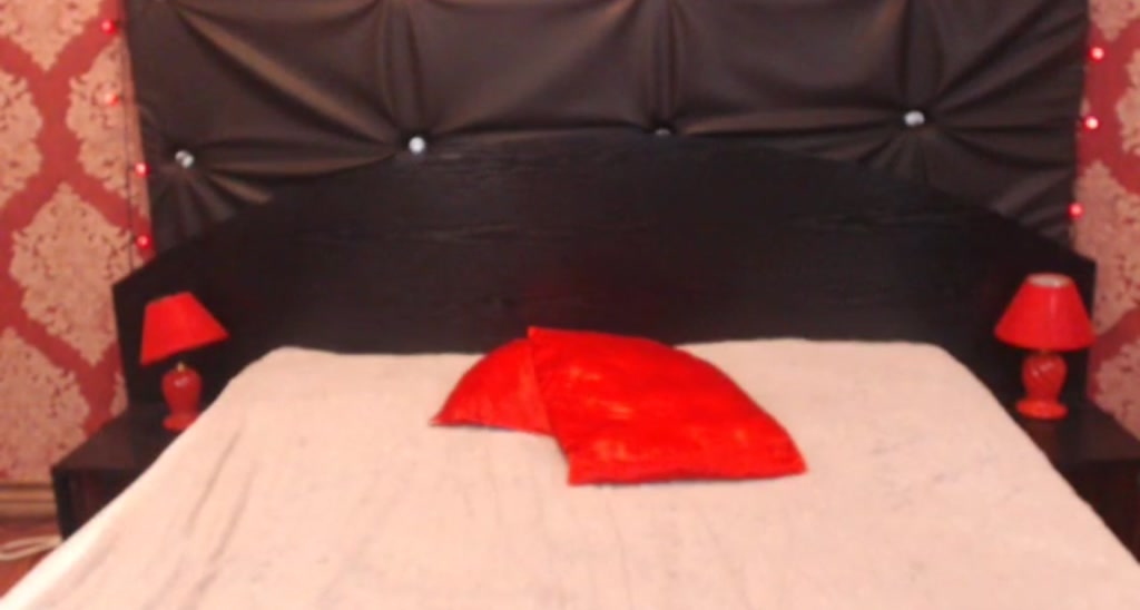 CleoBee video thumbnail