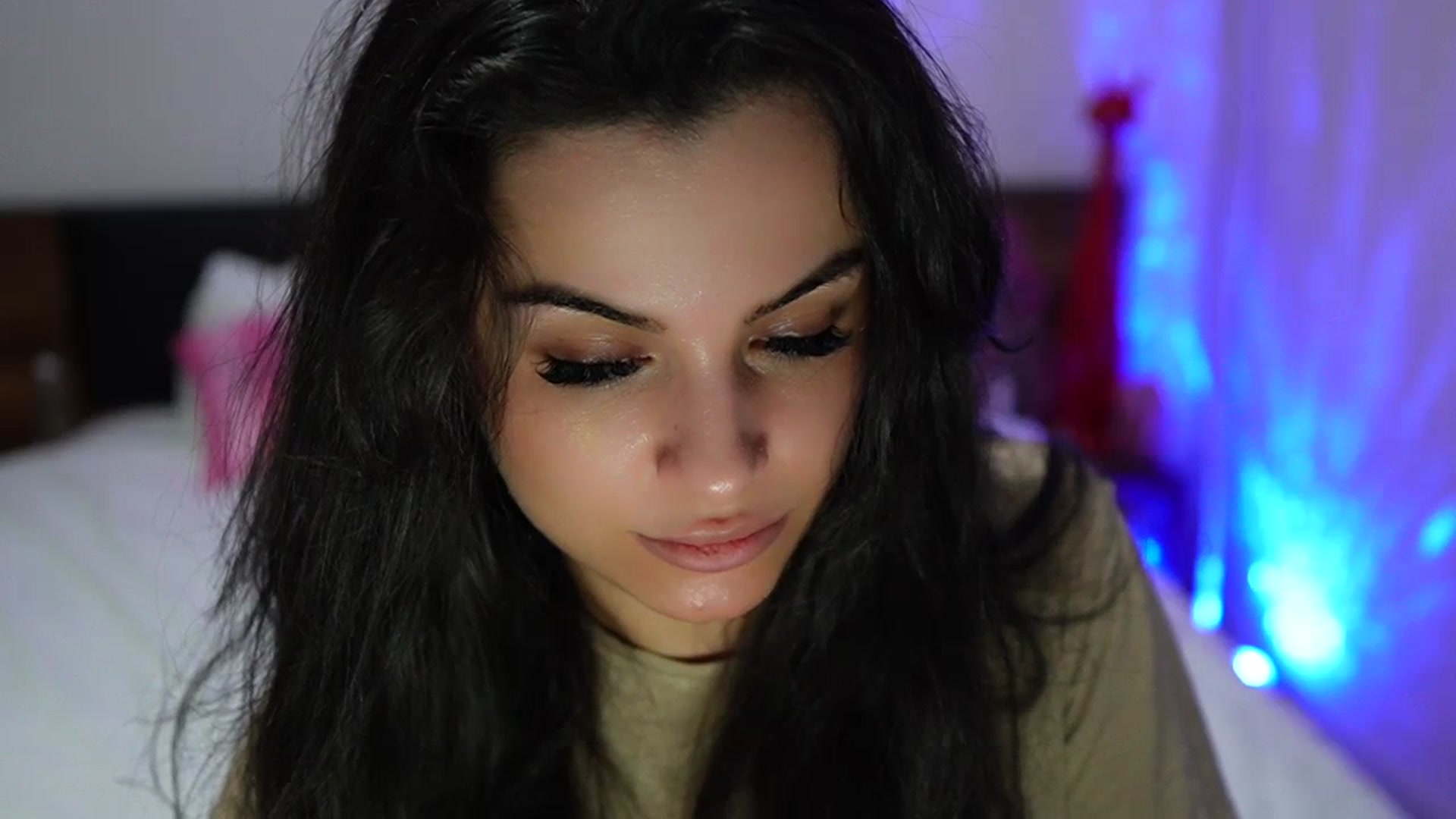 TinyAndrea video thumbnail