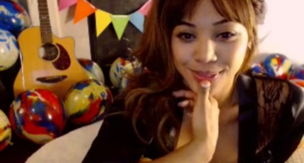 KissingHi video thumbnail