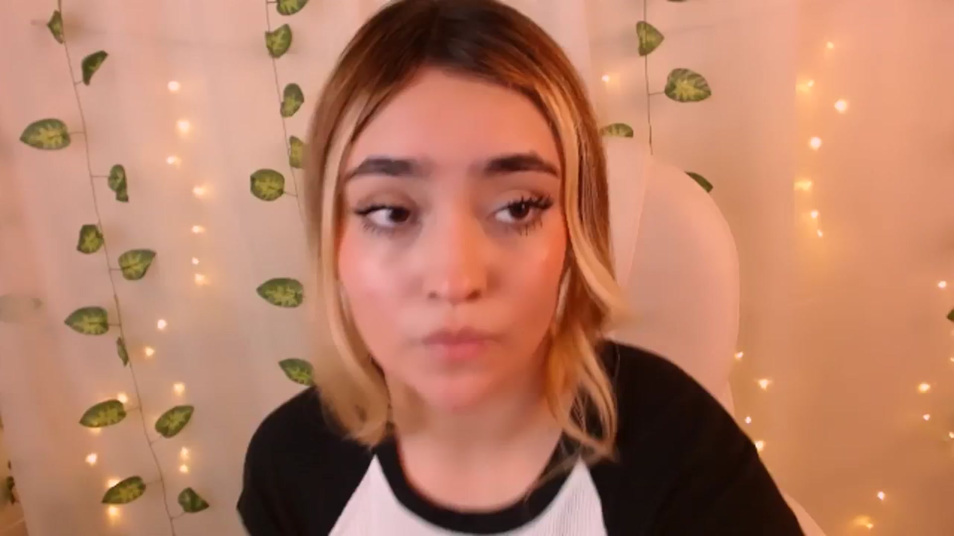 Sugar_h0ney video thumbnail