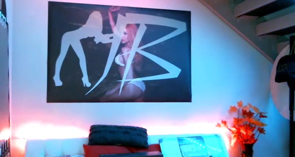 JennyBlighe video thumbnail