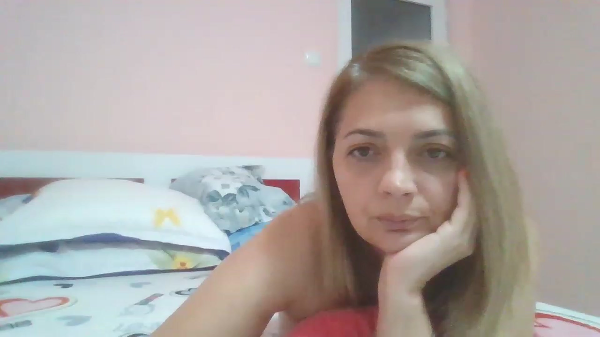 Gloria_Gold1 video thumbnail