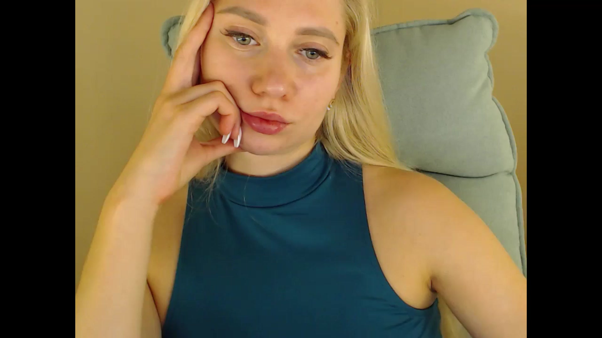 Miss_Sylvia video thumbnail