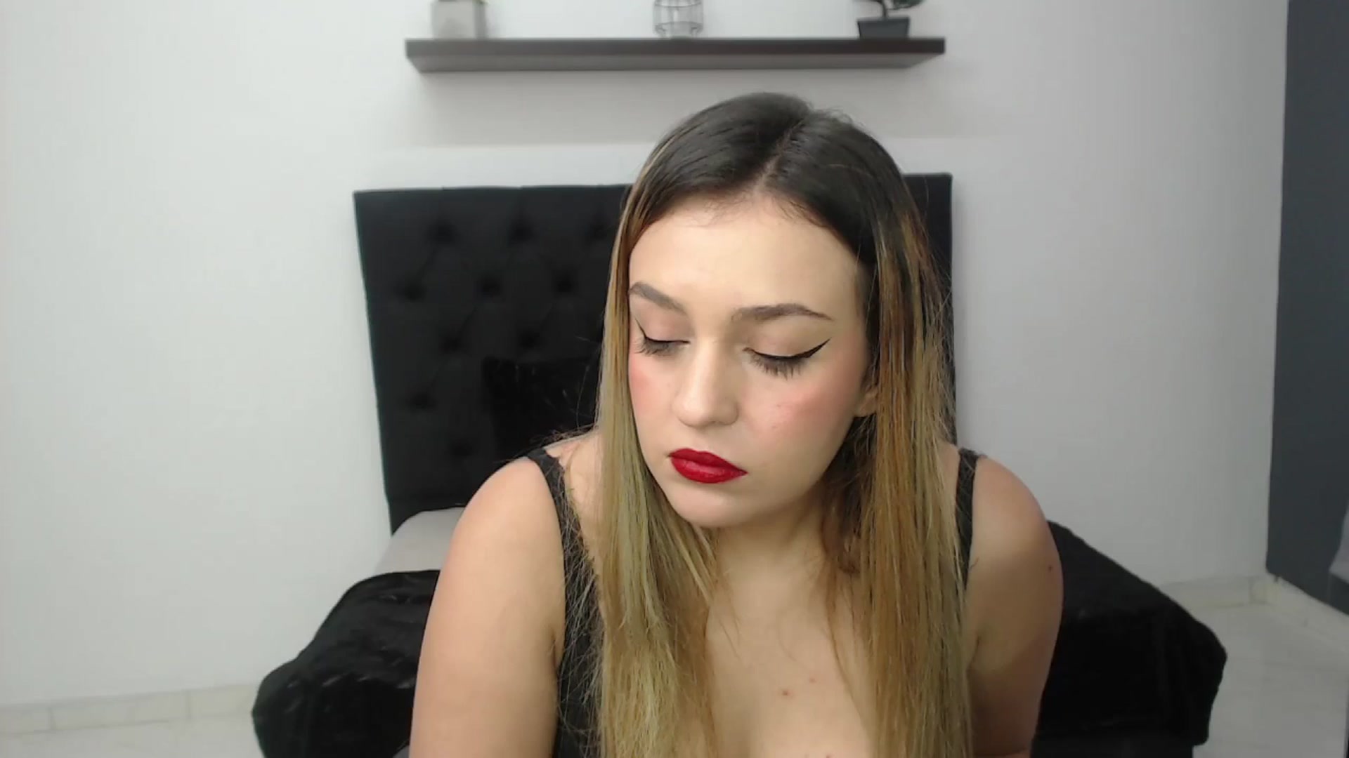 CamilleDucan video thumbnail