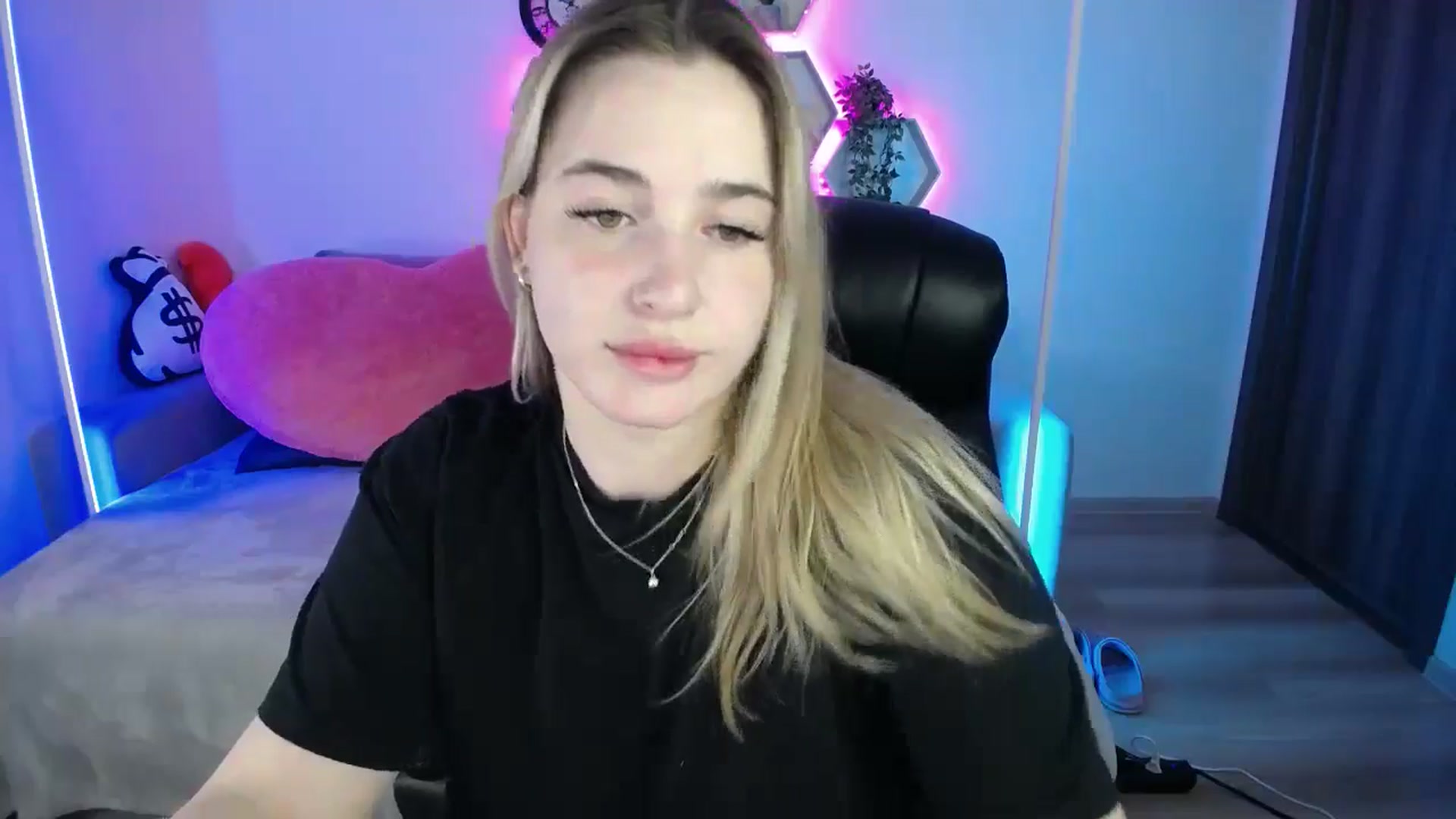 SabrinaViolet video thumbnail