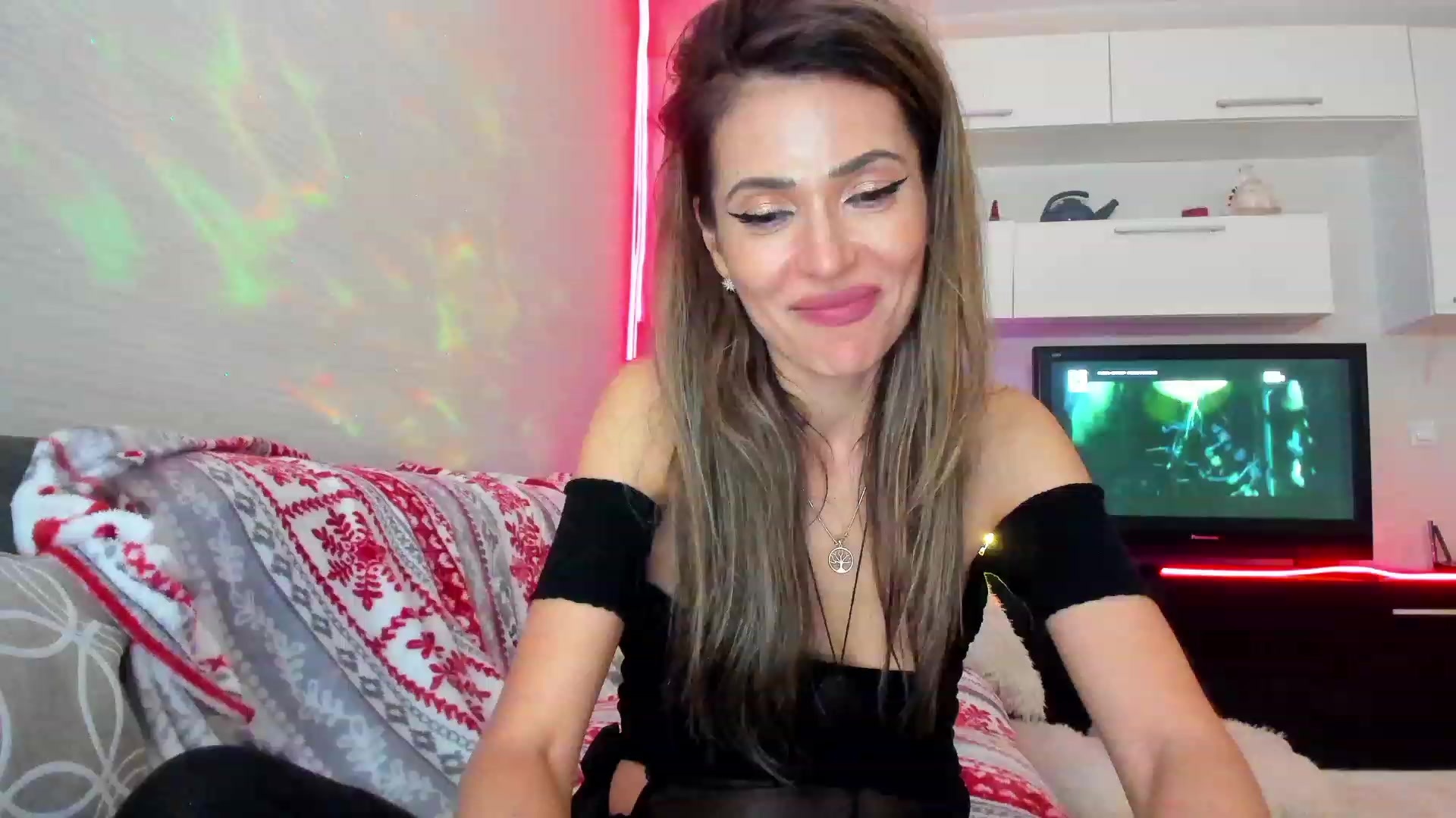 SmileyTinaa video thumbnail