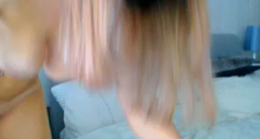 Sarah_Louise_ video thumbnail