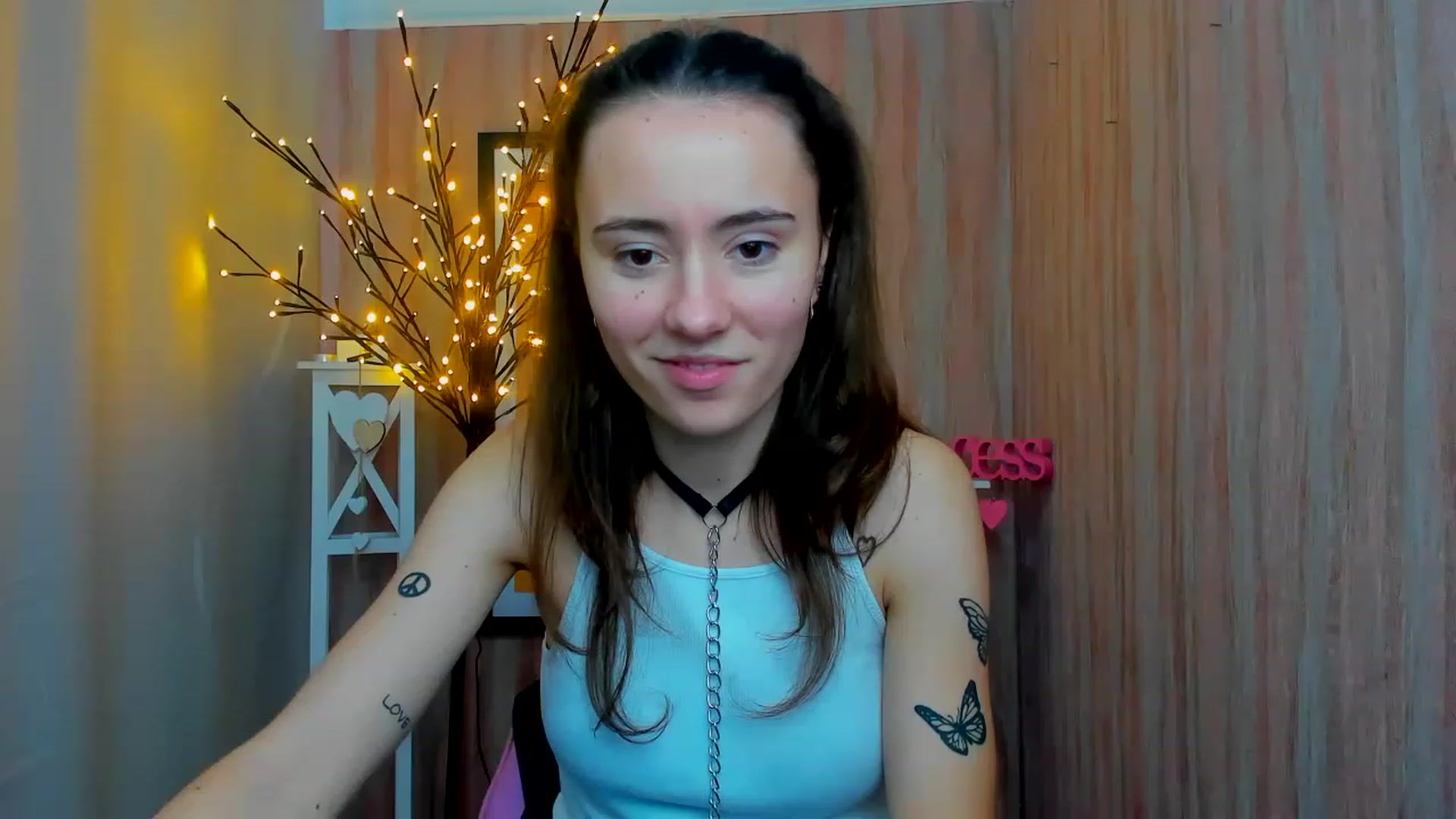 LinaBill video thumbnail