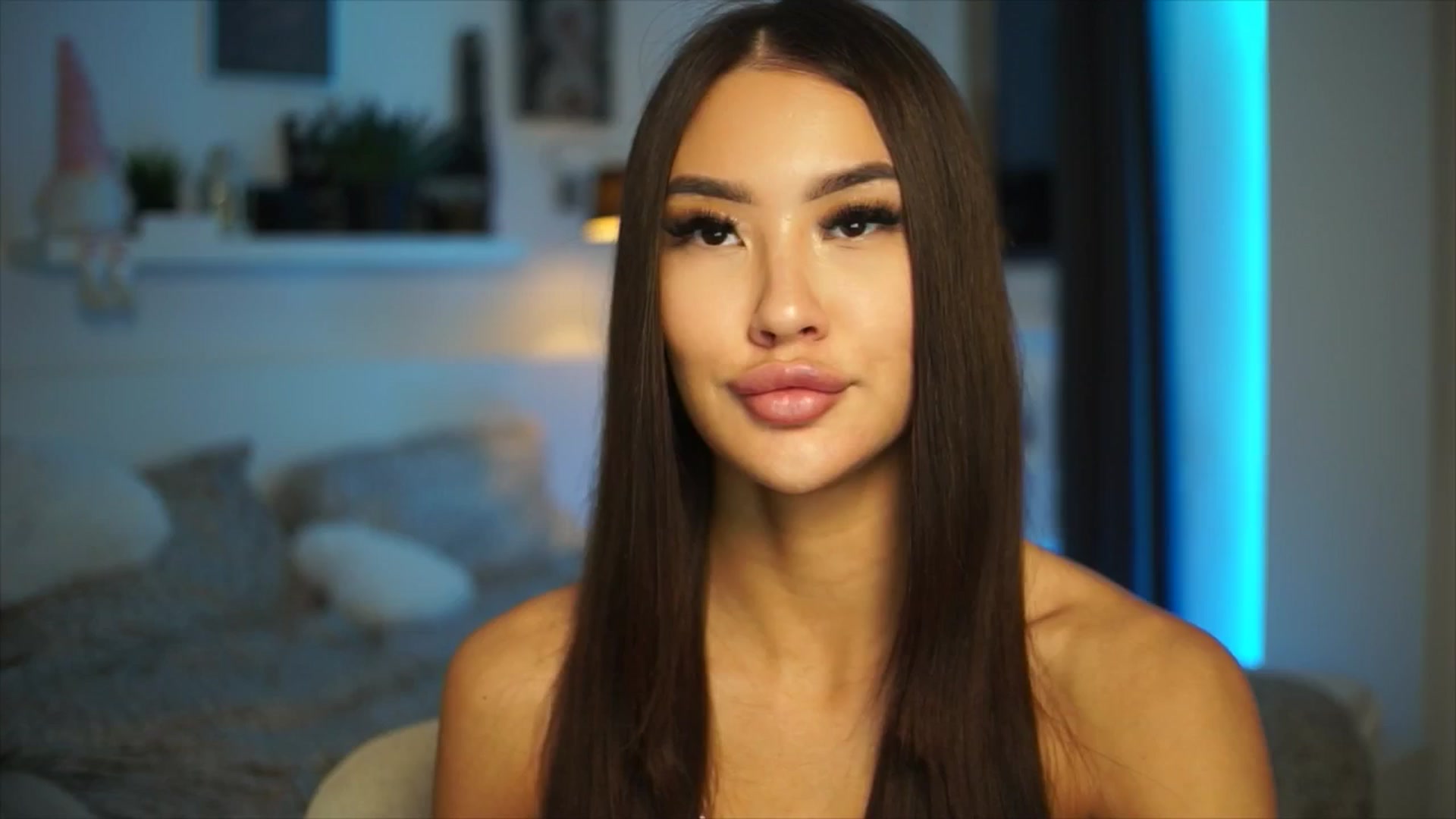 SimpleMai video thumbnail