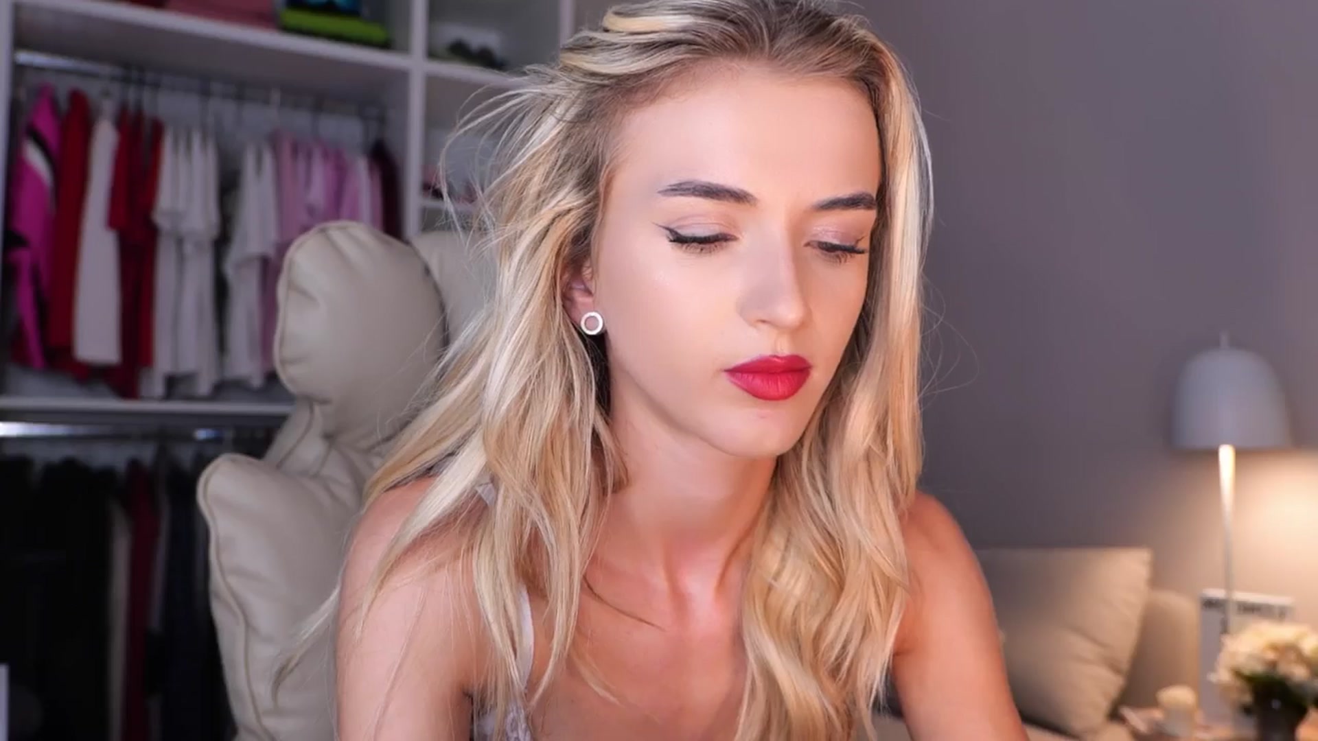 YannaJeen video thumbnail