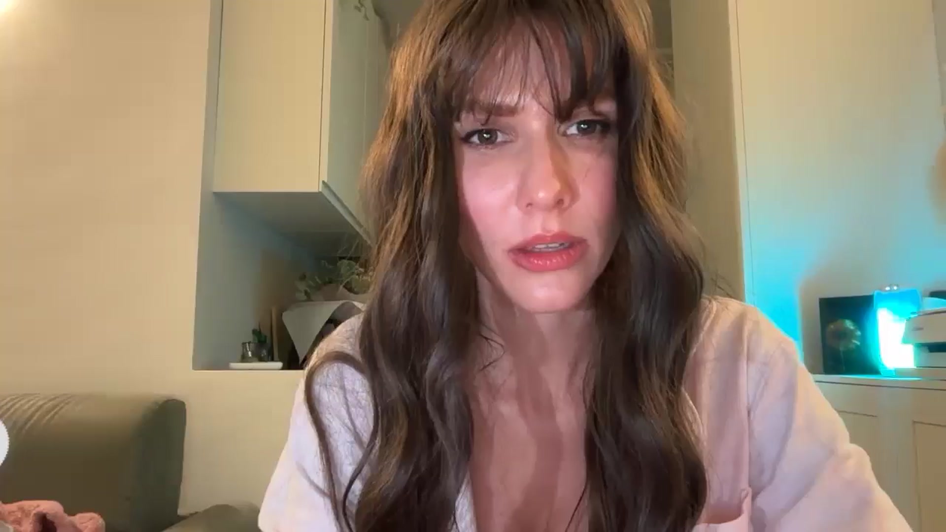 Mia_Na video thumbnail