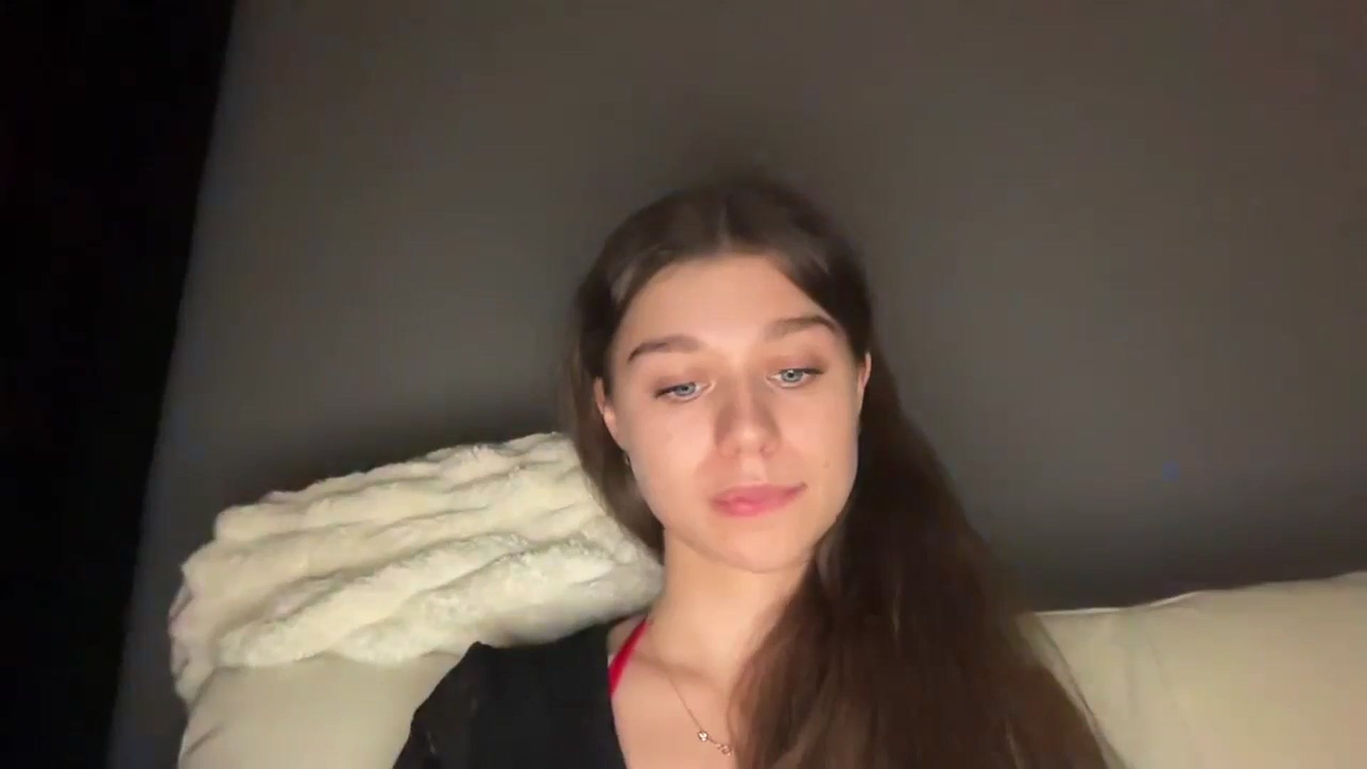 JewelReigns video thumbnail