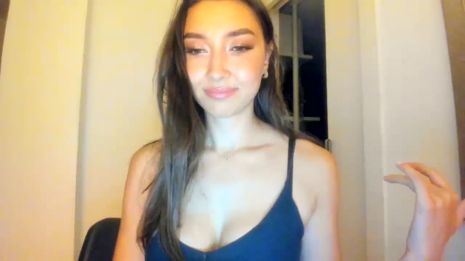 LuckyHoneyyy video thumbnail