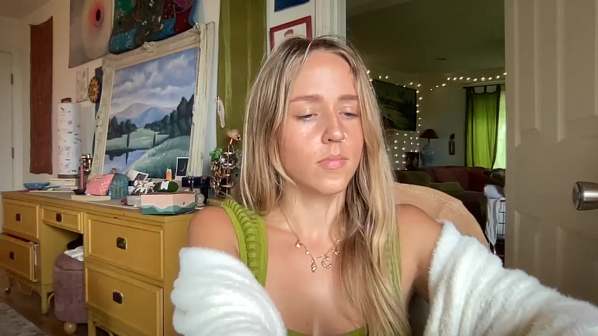 IvyPiercee video thumbnail
