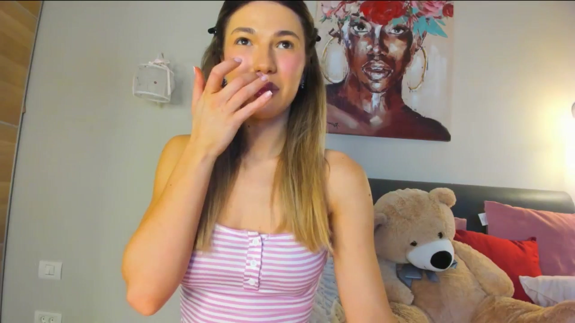 Dariadely video thumbnail