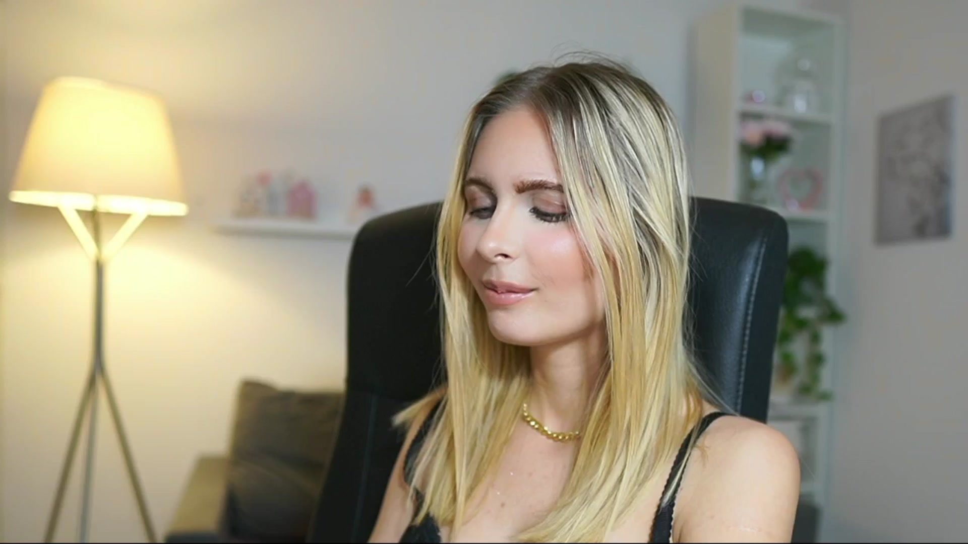 Catecrago_ video thumbnail