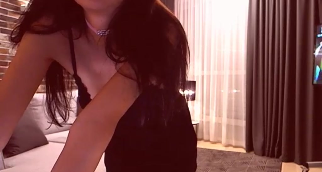 Adrianna__ video thumbnail