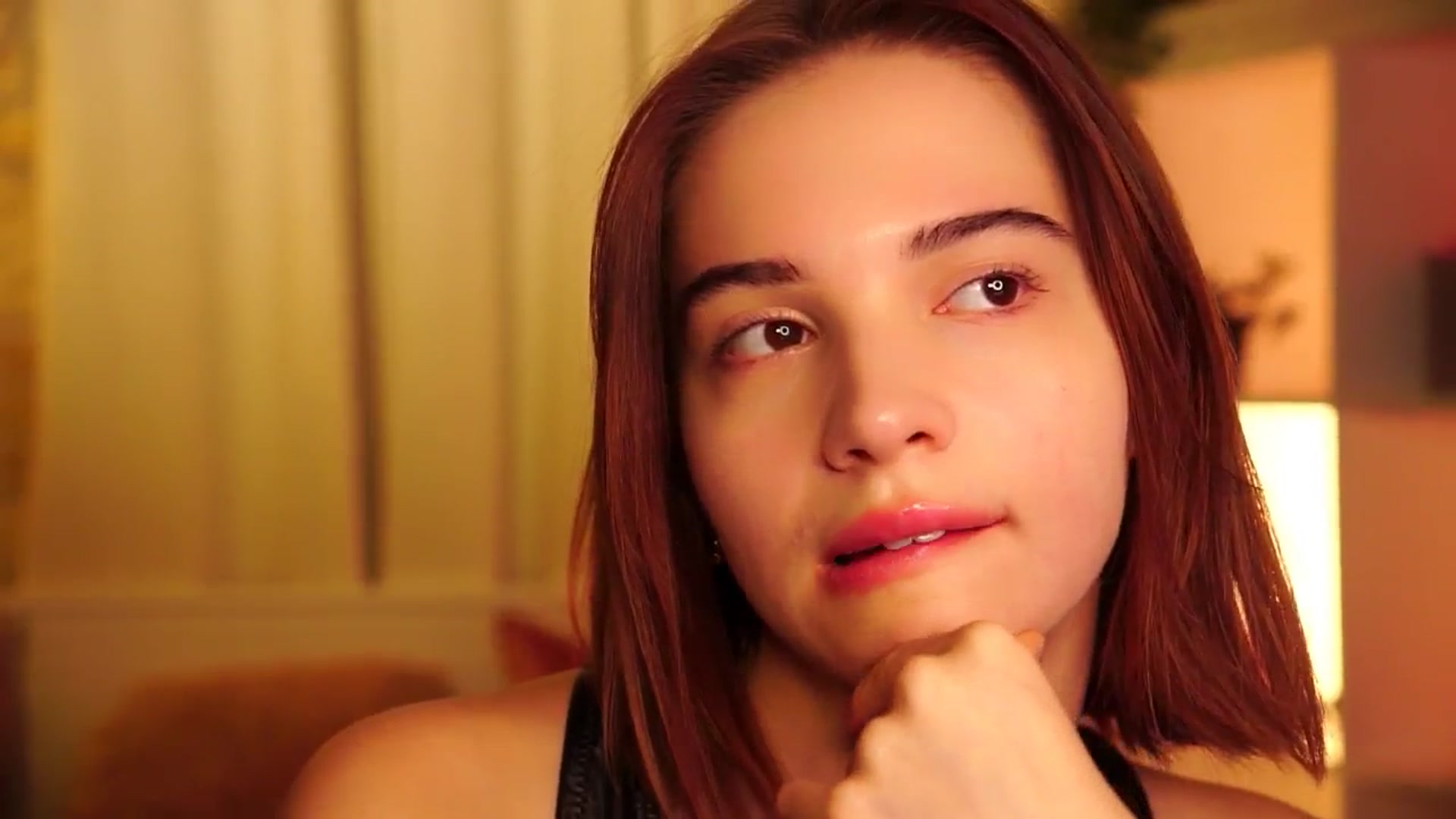 Sunny_Honeey video thumbnail