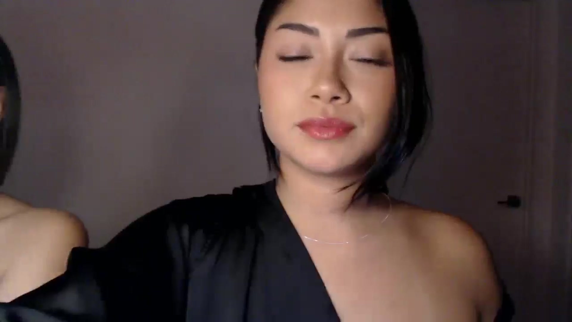 YourGoddessLu video thumbnail