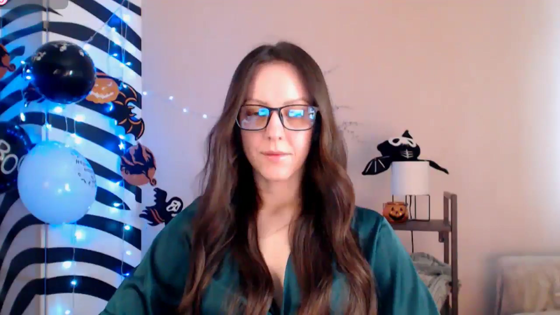 BareflySi video thumbnail