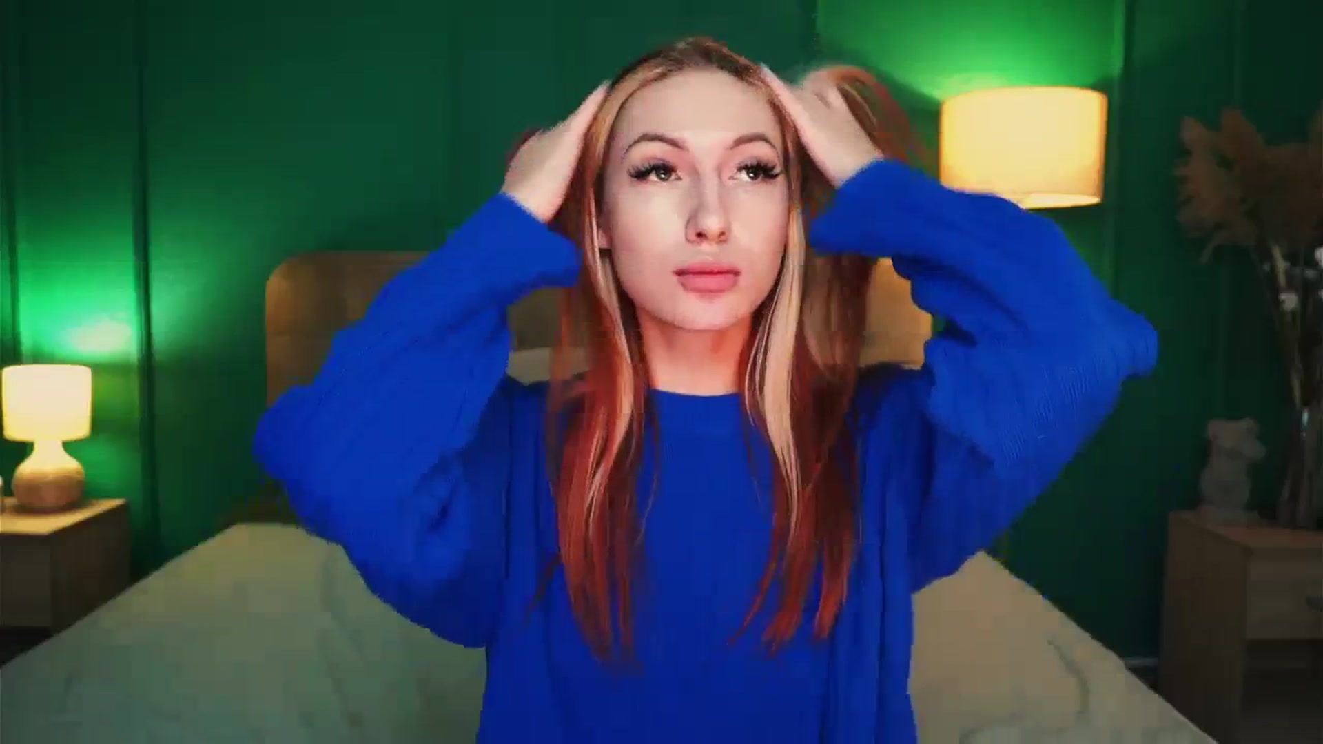 LovelyGin video thumbnail