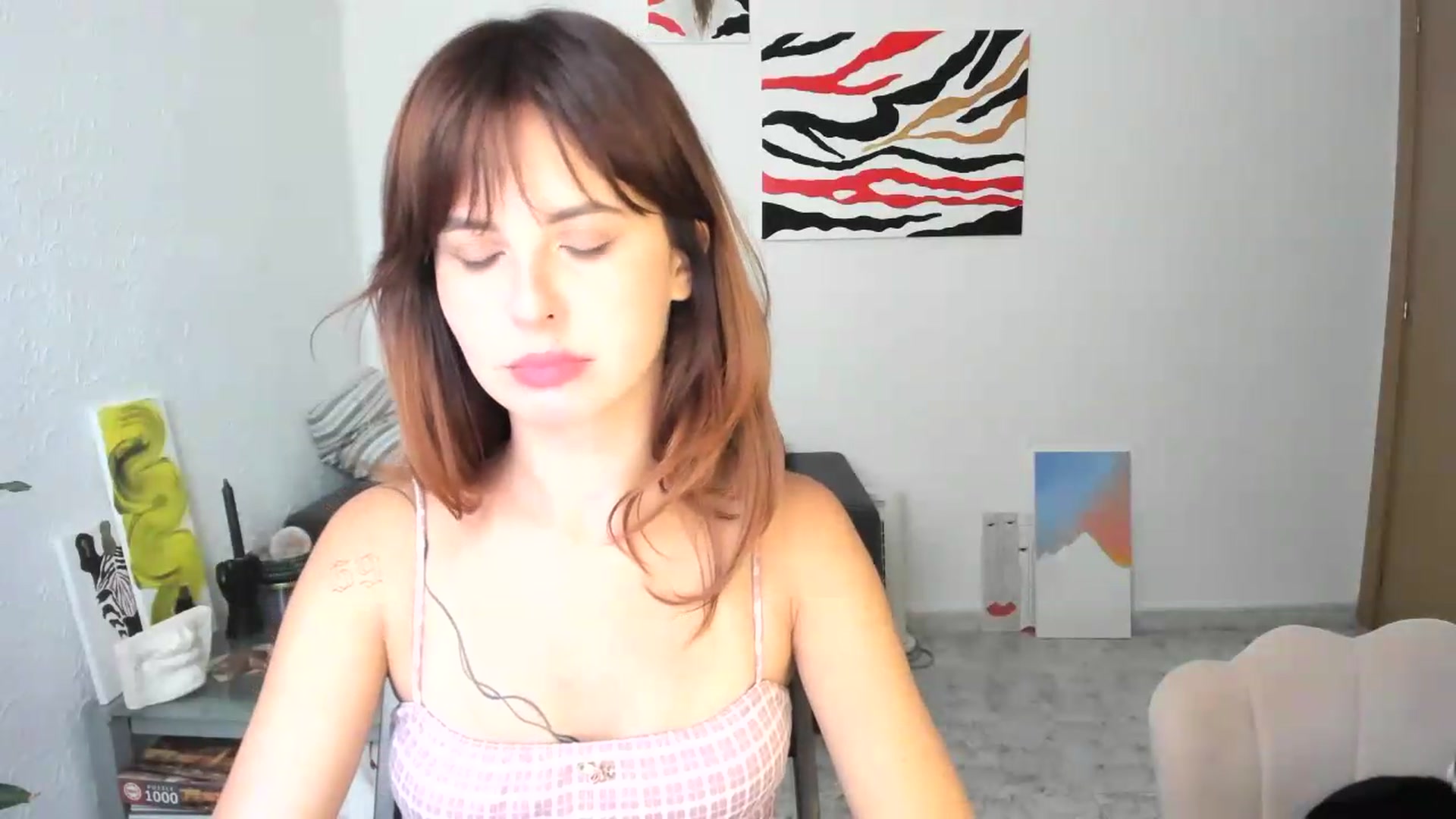 AhahaGirl video thumbnail