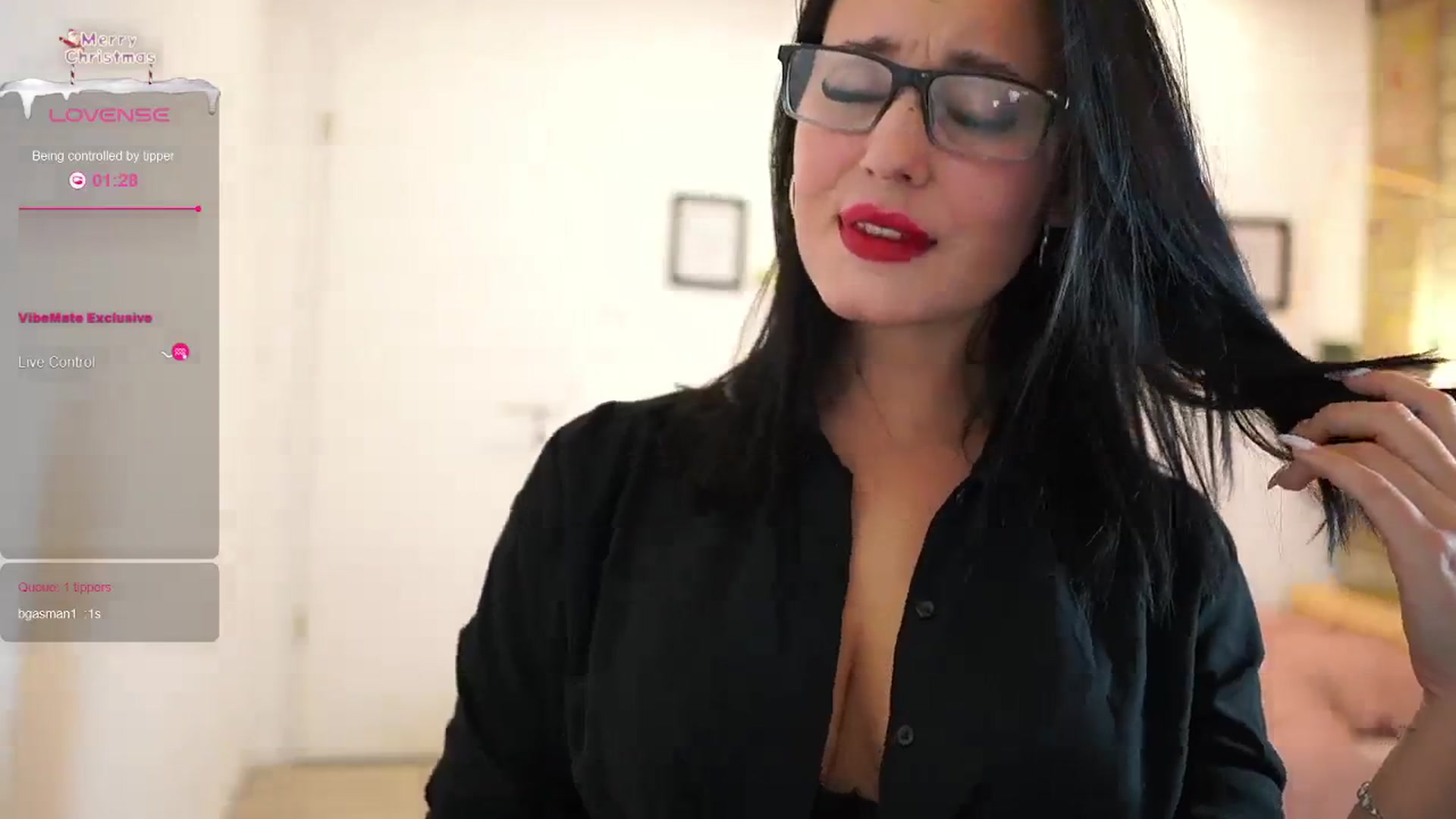Liya__Silver_ video thumbnail