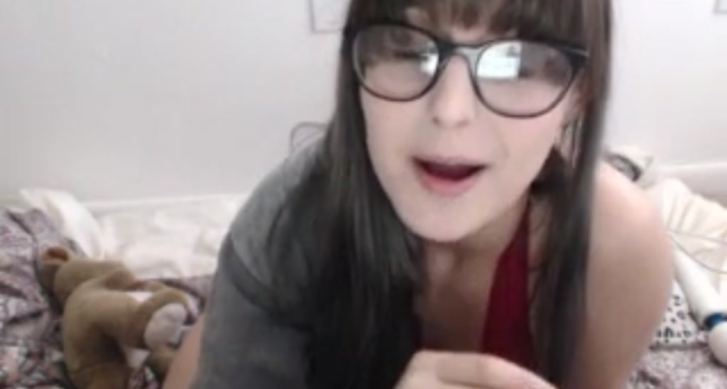 LilSensi video thumbnail