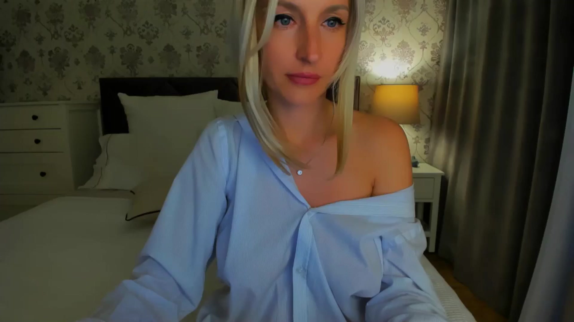 HNYHelenka video thumbnail