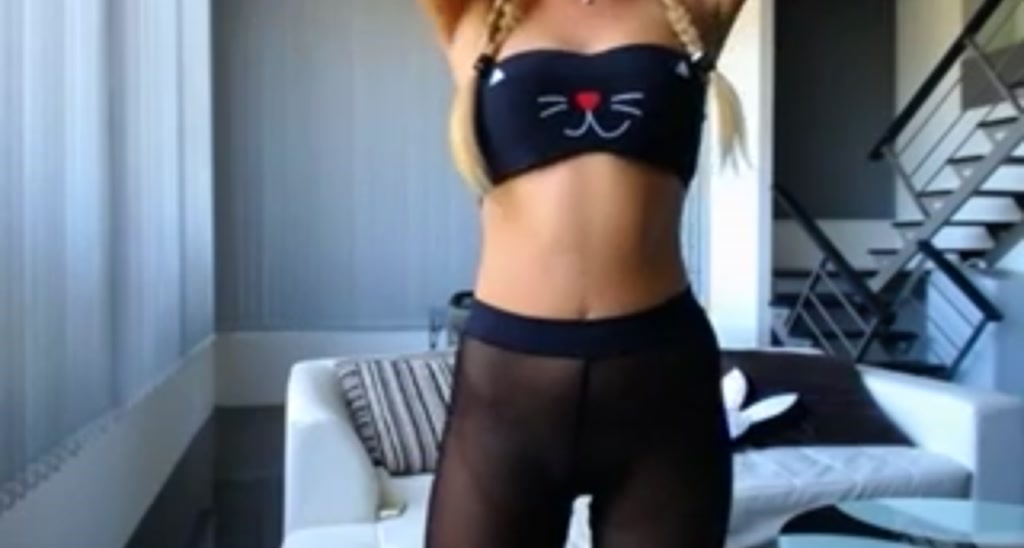 CuteDoll1995 video thumbnail