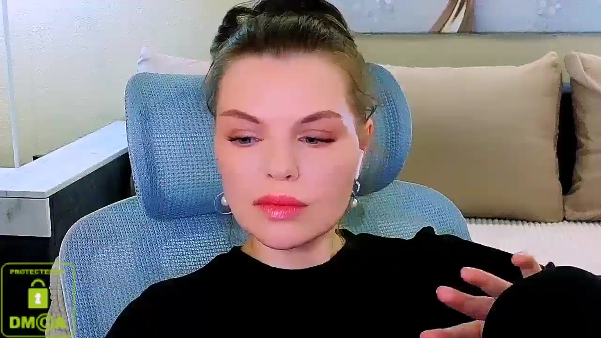 Vivia video thumbnail