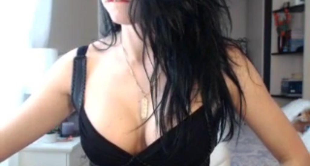vampi_B video thumbnail