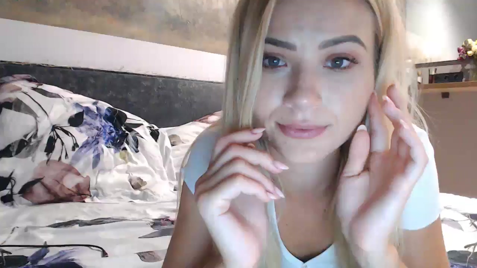fiancee video thumbnail