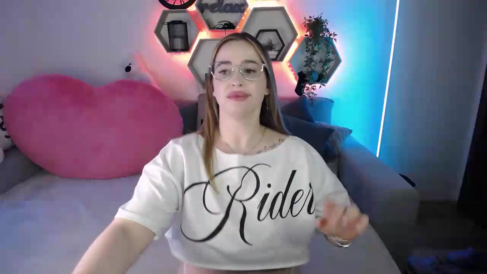 SabrinaViolet video thumbnail